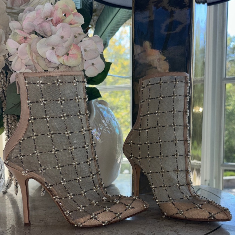 Oscar de La Renta Pearlette booties